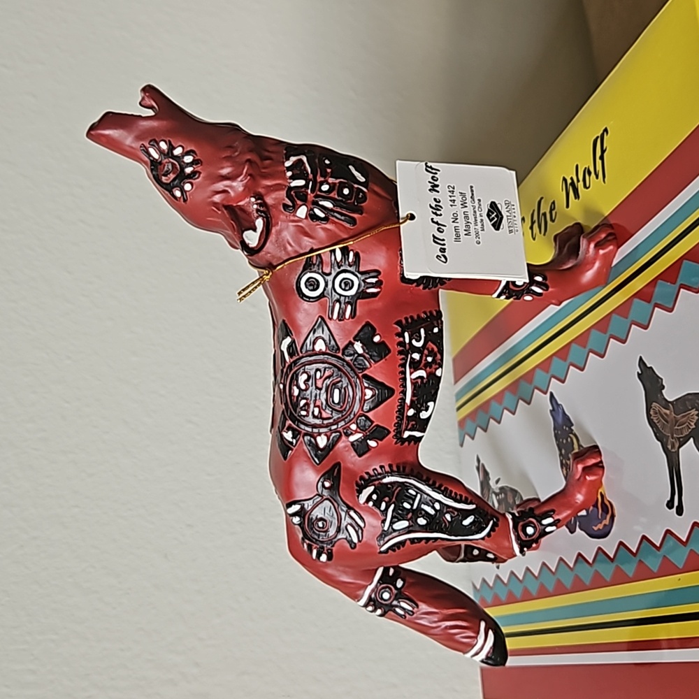 Westland Rare Call of the Wolf Mayan Wolf figurine